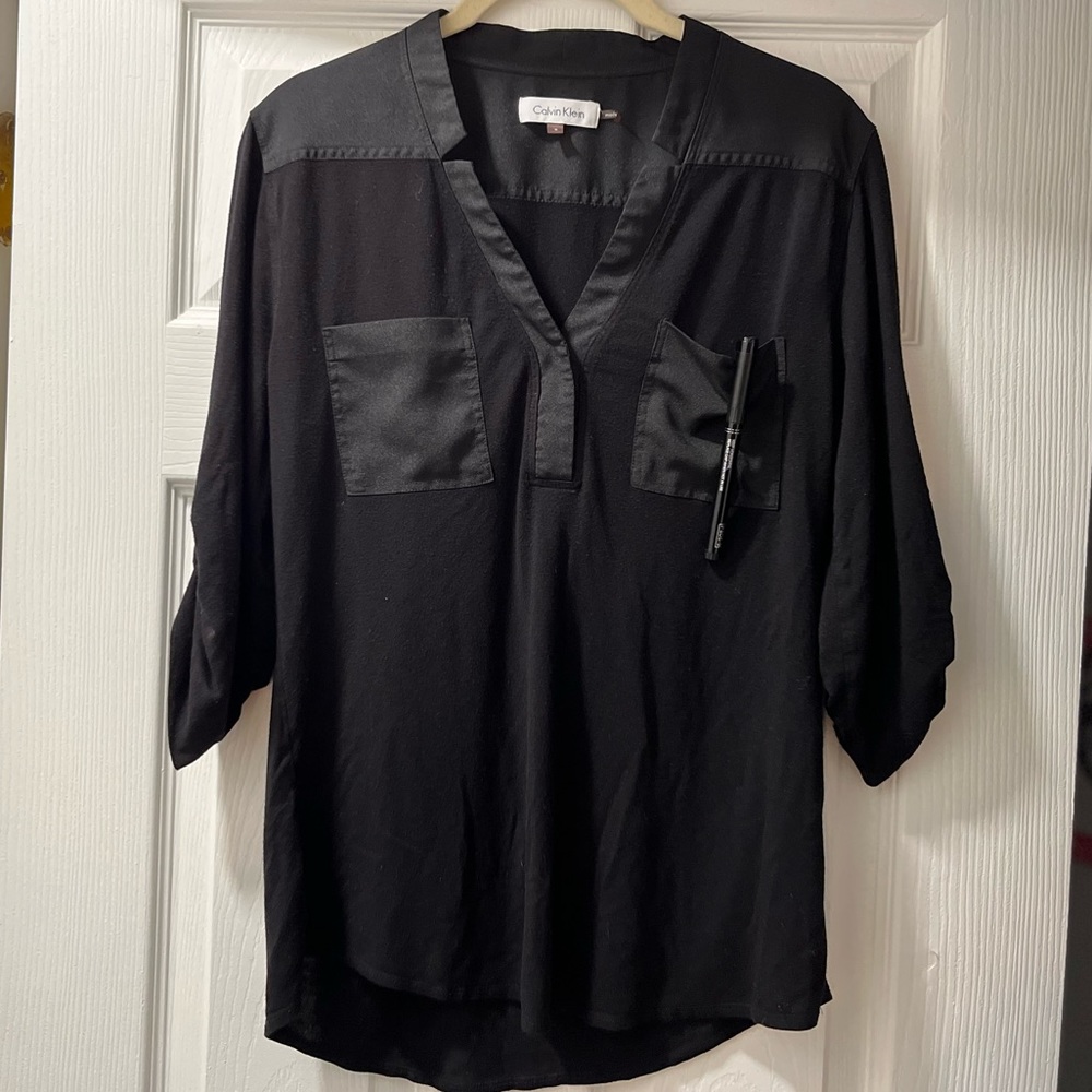 Calvin Klein Blouse/Top—Business Casual/Career— Two Pocket—Small—Black